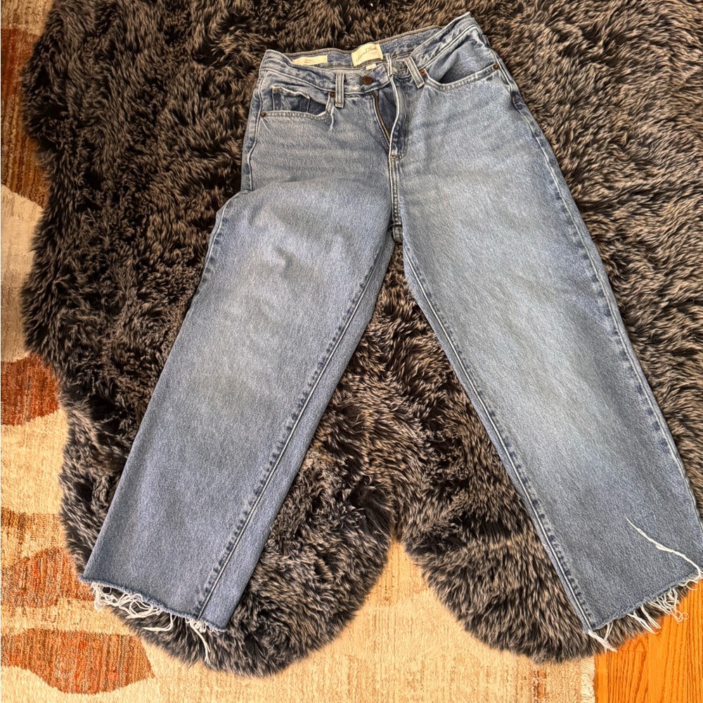 wide leg jeans cropped raw hem